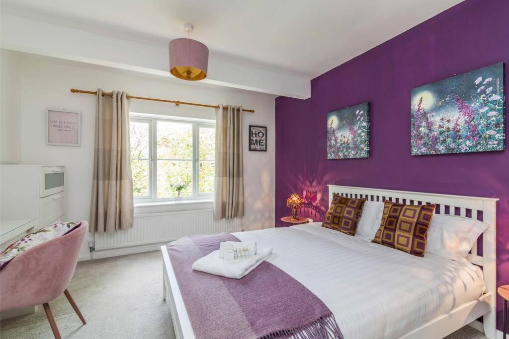 Lovely Home With Four Bedrooms And Private Garden And Parking, Close To Nottingham City Centre Exterior foto