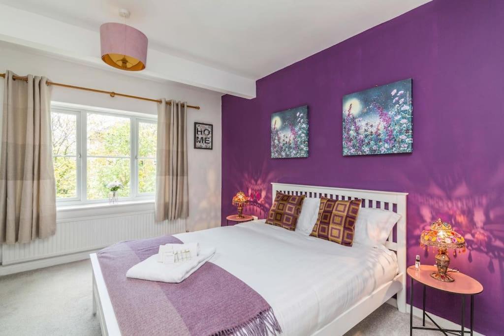 Lovely Home With Four Bedrooms And Private Garden And Parking, Close To Nottingham City Centre Exterior foto